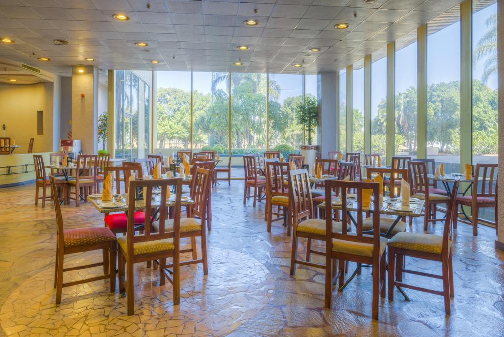 Rainbow Towers Hotel & Conference Centre Harare Kültér fotó